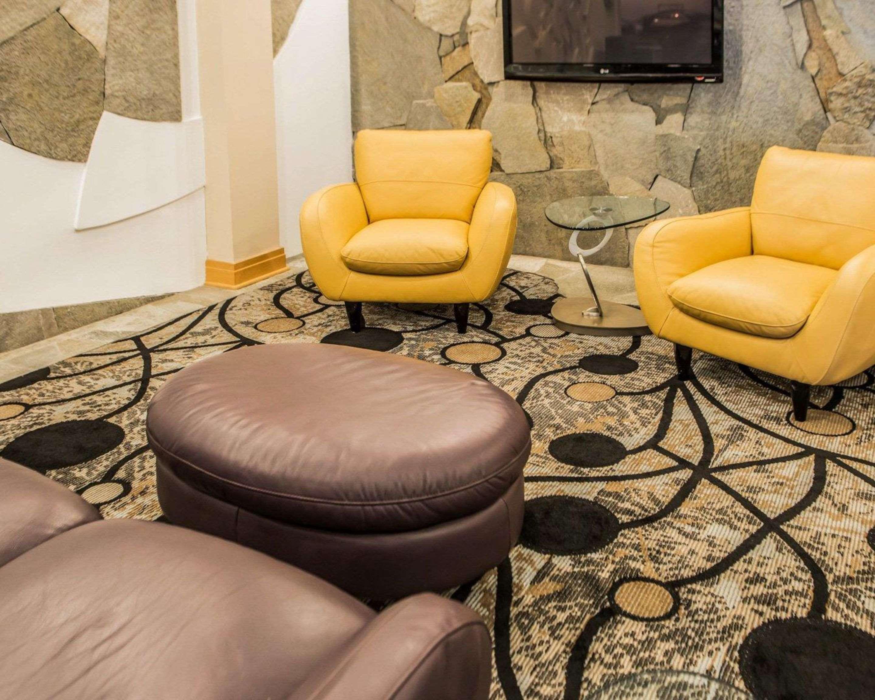Comfort Suites Monroeville Eksteriør bilde