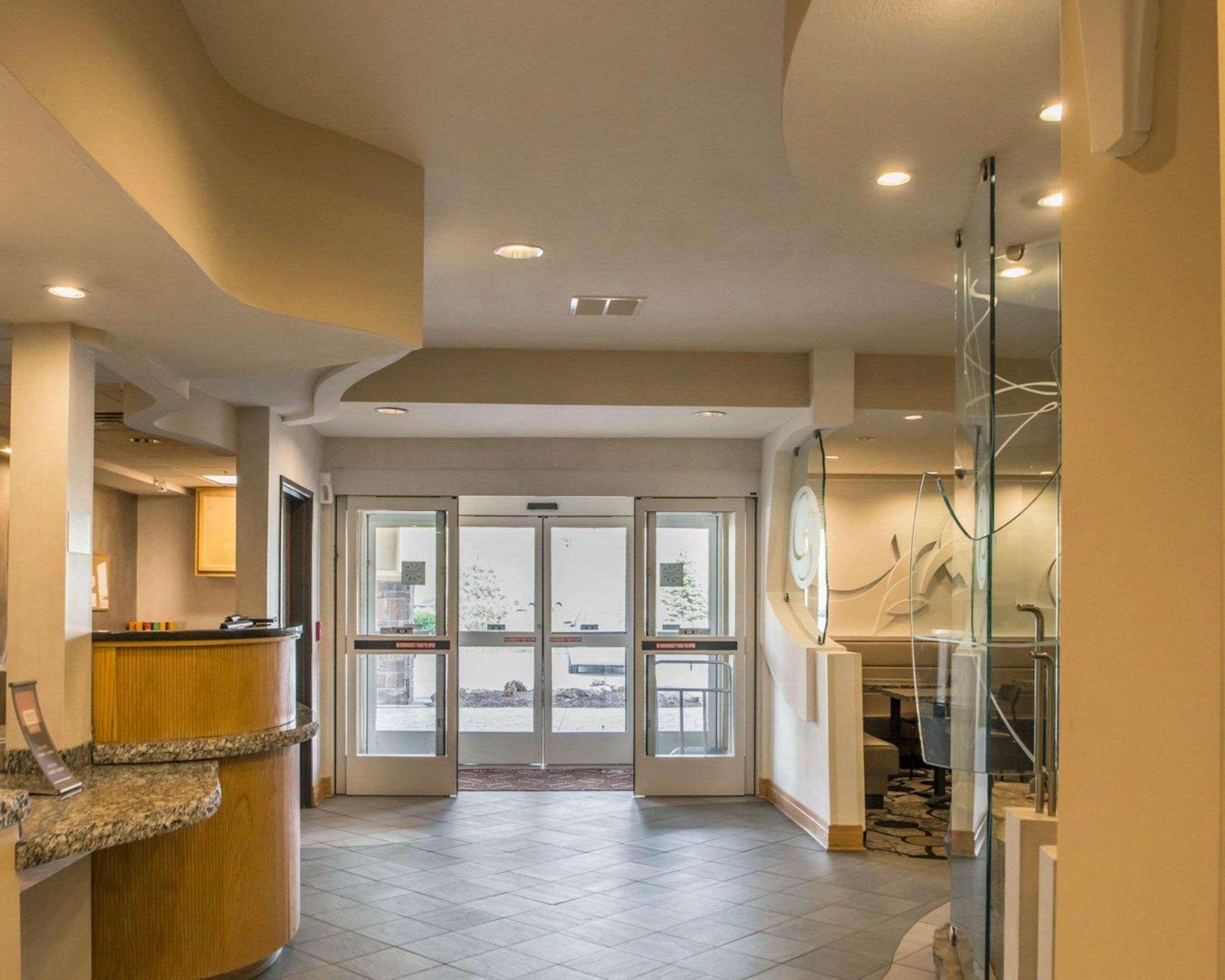 Comfort Suites Monroeville Eksteriør bilde